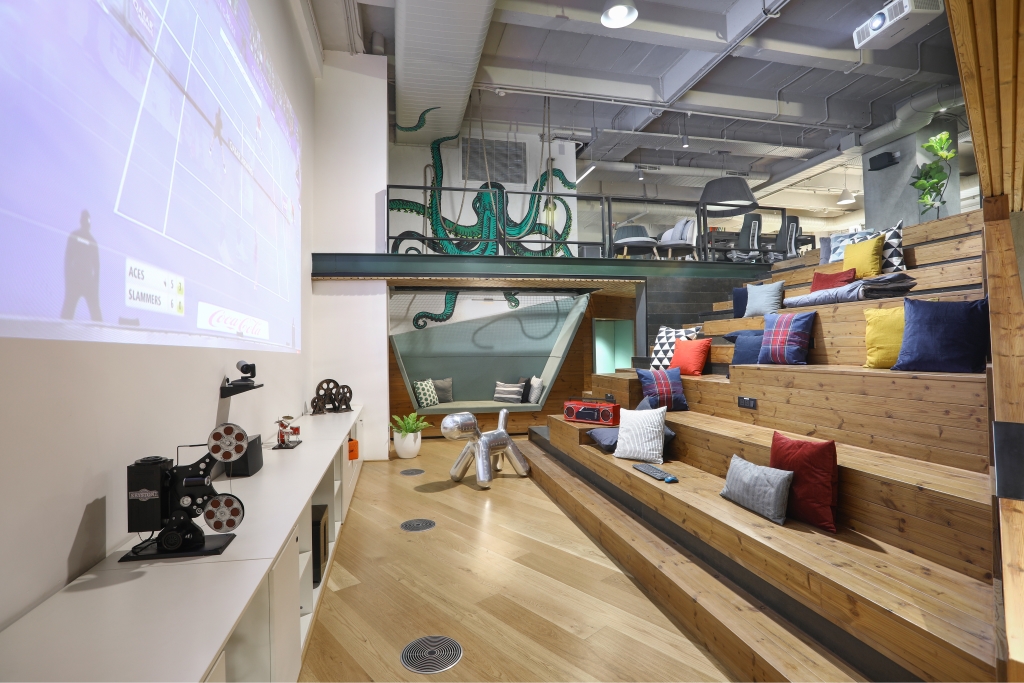 main/case-studies/beta-lab-gurgaon/beta-lab-gurgaon-employee-experience.jpg